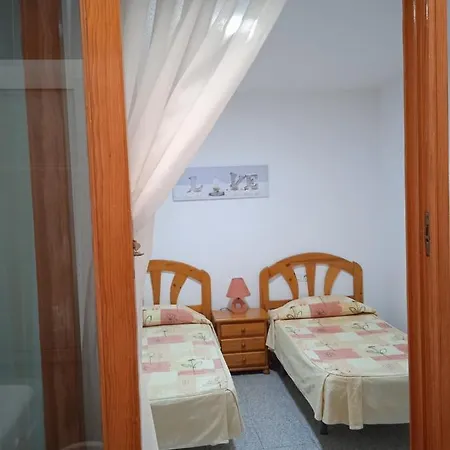 Apartamento Cerca De La Playa En Puerto Santiago 아파트 *